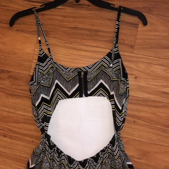 Material Girl open back dress - Picture 4 of 4